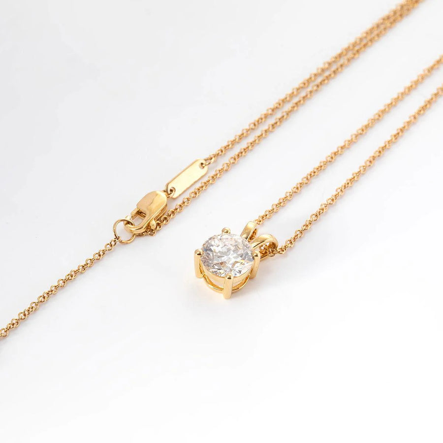 1.5-carat round lab-grown diamond prong-set necklace