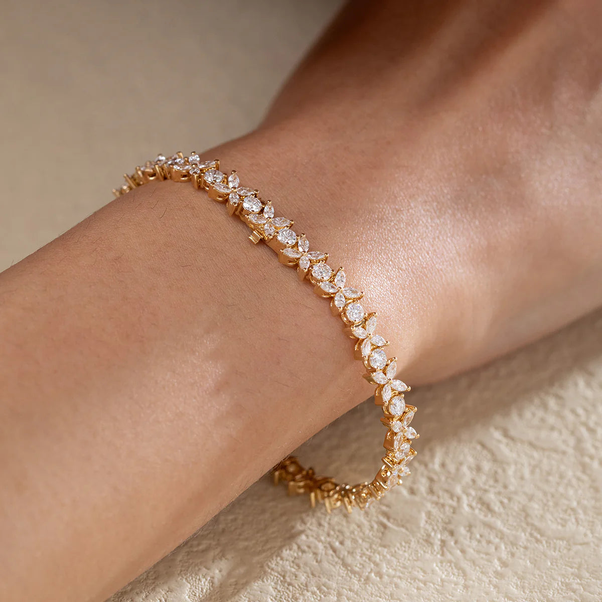 Marquise-cut and round-cut lab-grown diamond floral tennis bracelet