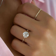 Round brilliant cut lab-grown diamond Yellow Gold Engagement Ring